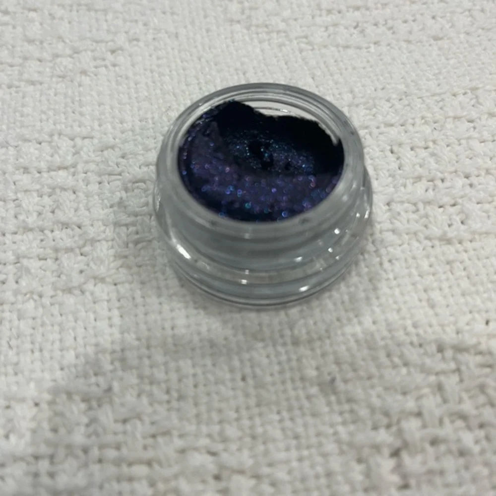 Colour Pop Disneys Tim‎ Burton’s Nightmare before Christmas Much jelly shadow